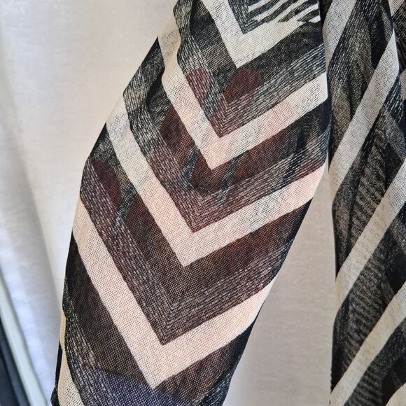 17– Bold Papa Vancouver Avant-garde Striped Sheer Long Sleeve S Black & White - Picture 5 of 7